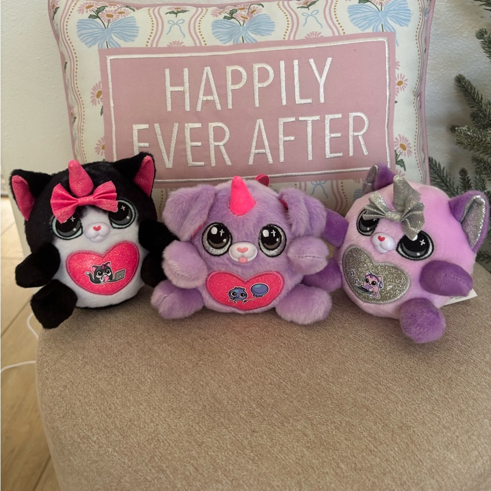 Adorable set of 3 plush stuffed animals